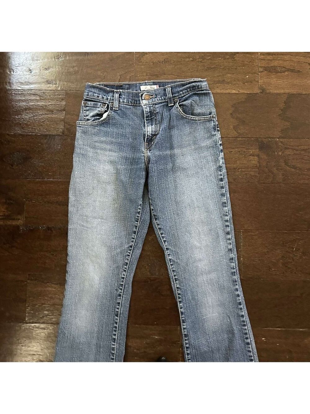 LEVIS-Vintage 550 bootcut jeans, size 6-EUC - Picture 3 of 14